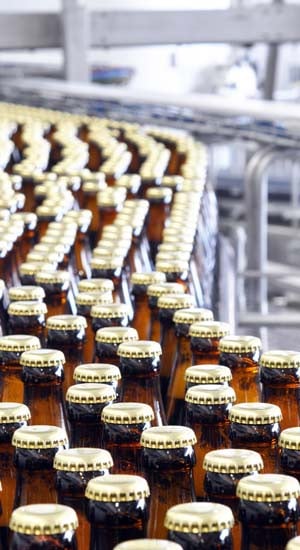 EOL_Packaging-Experts_Flaschensortieranlage_Logistik